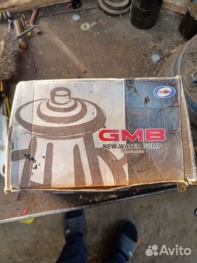 Помпа водяная GMB GWM27A