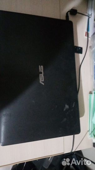 Ноутбук asus