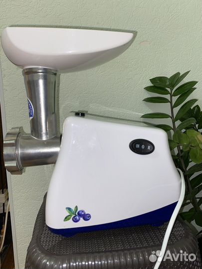 Мясорубка электрическая на запчасти