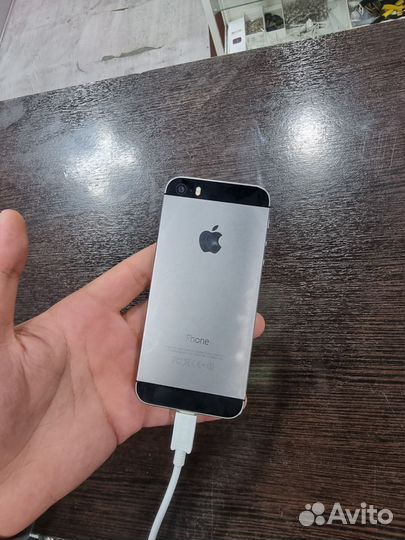 iPhone 5S, 16 ГБ