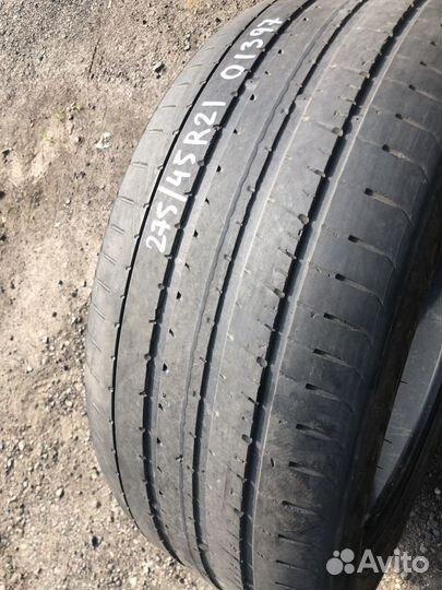 Pirelli P Zero 275/45 R21