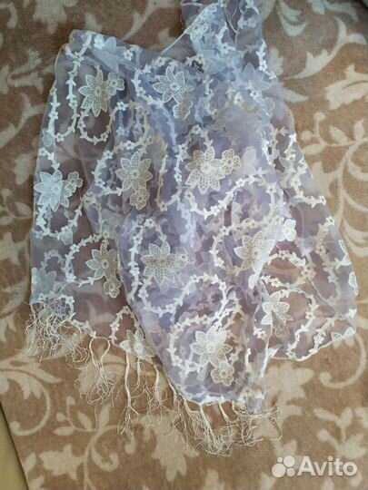 Шапки, шарфы женские и мужские,б/у