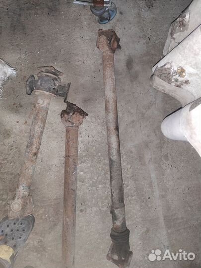 Карданный вал газ 21