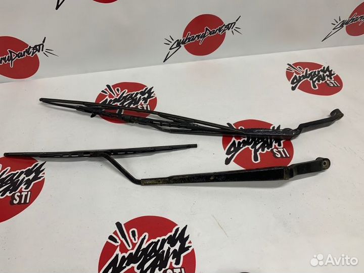 Поводки дворников левый правый Toyota Carina E