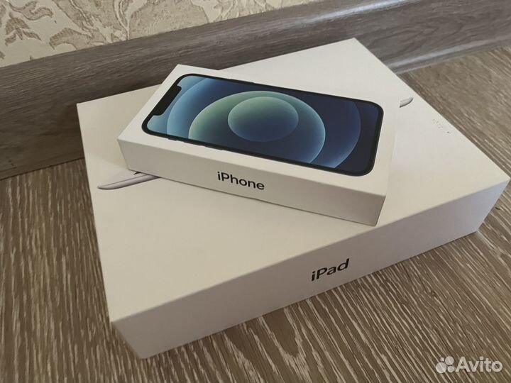 Коробка от iPhone 12