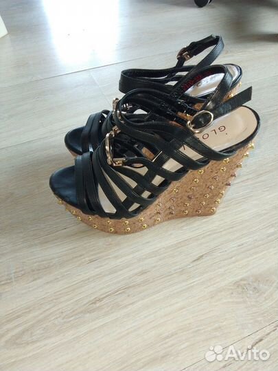 Босоножки женские 38 размер