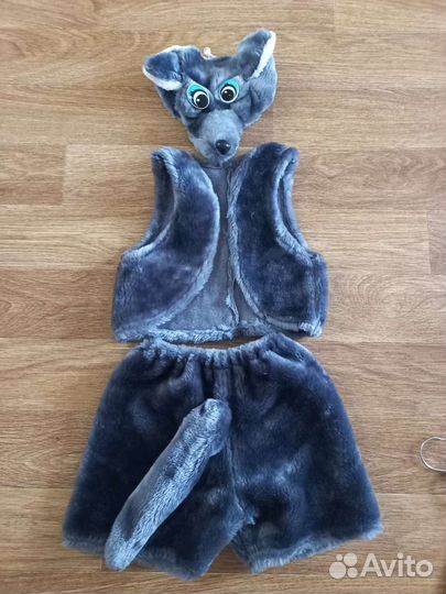 Новогодний костюм волка