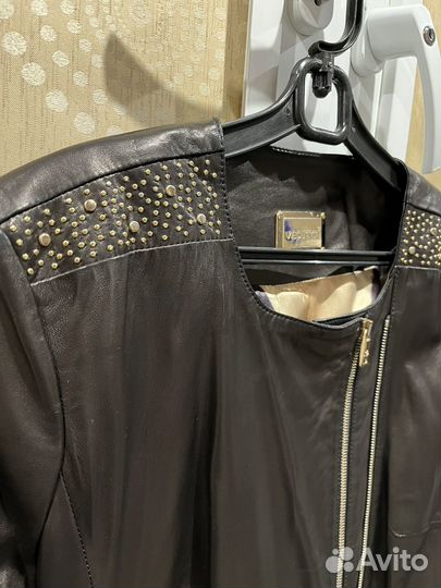 Кожаный плащ 48 женский