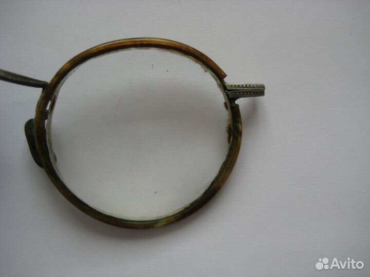 Очки старинные