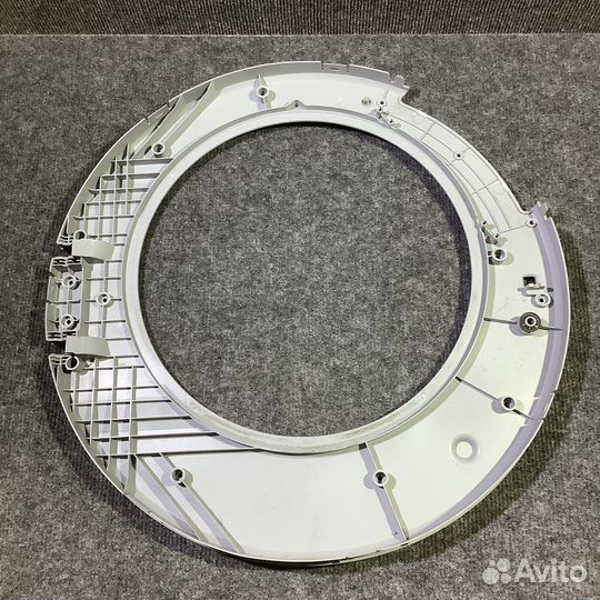 Обрамление люка leran. внутреннее 1576735. (2256)