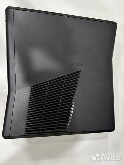 Xbox 360 slim не прошитый