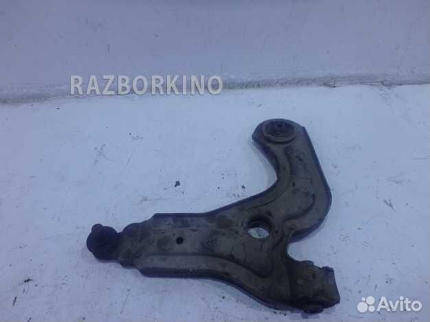 Рычаг передний правый 1710792