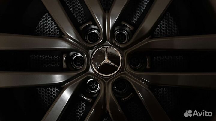 Оригинальные диски Mercedes X Klass R19 комплект