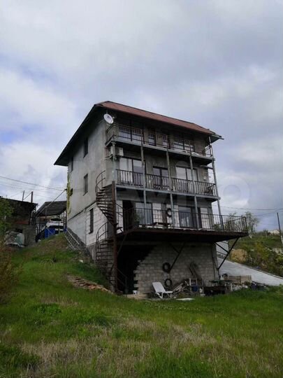 Дом 168 м² на участке 9 сот.