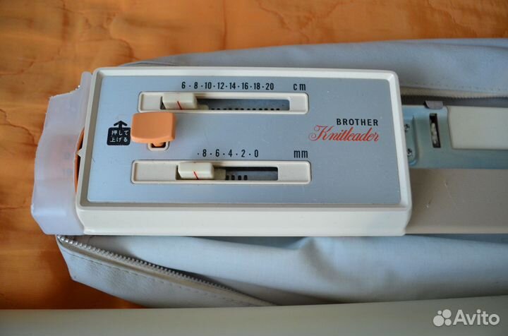 Лекальное устройство для вязальной машины Brother