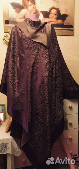 Шелковая шаль-150:150см Турция