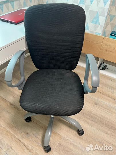 Компьютерное кресло