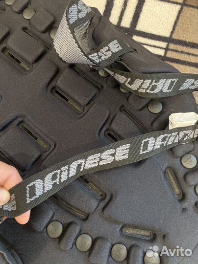 Защита спины dainese