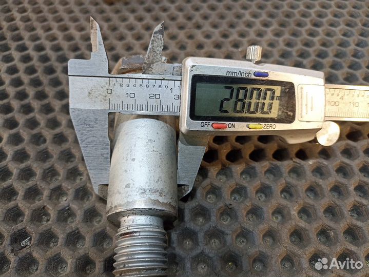 Комплект болтов переднего стабилизатора