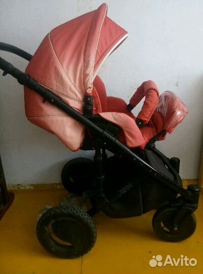Детская коляска Zippy 3в1