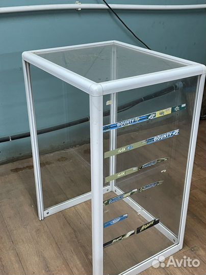 Стойка стеклянная