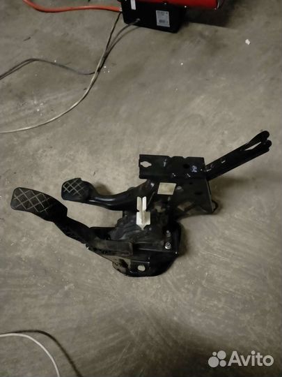 Электронная педаль газа VW Bora