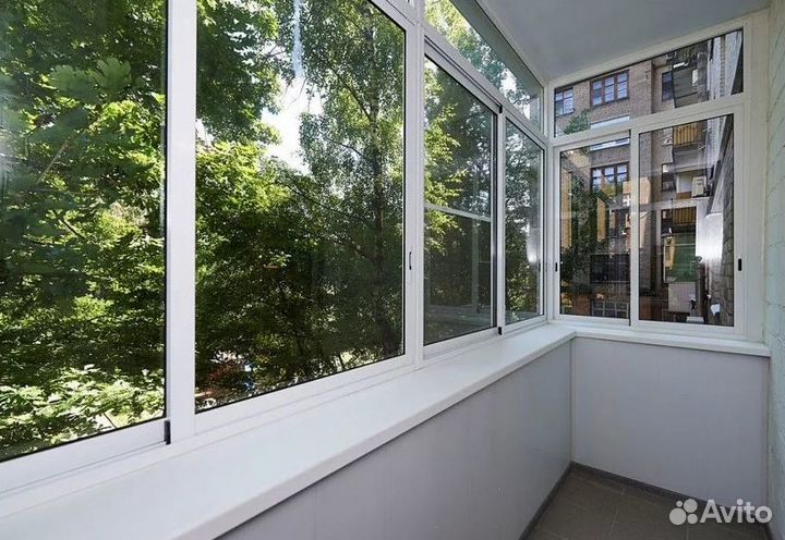 Застекление балкона пластиковое