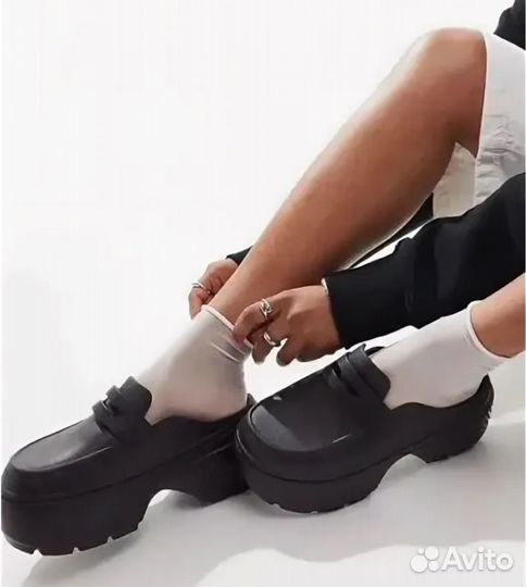 Лоферы Crocs Stomp 38-39 размер