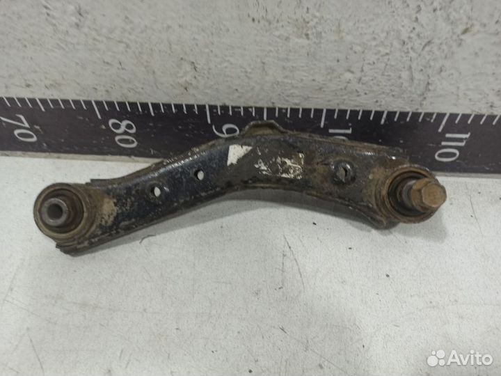 Рычаг задний верхний