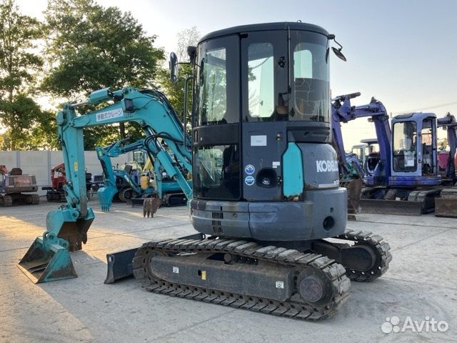 Мини-экскаватор Kobelco SK35SR-5, 2011