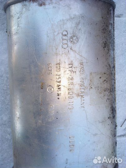 Резонатор VAG 8D0253411N