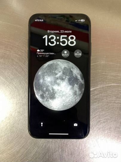iPhone 11, 64 ГБ