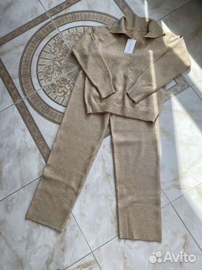Кашемировый костюм женский новый