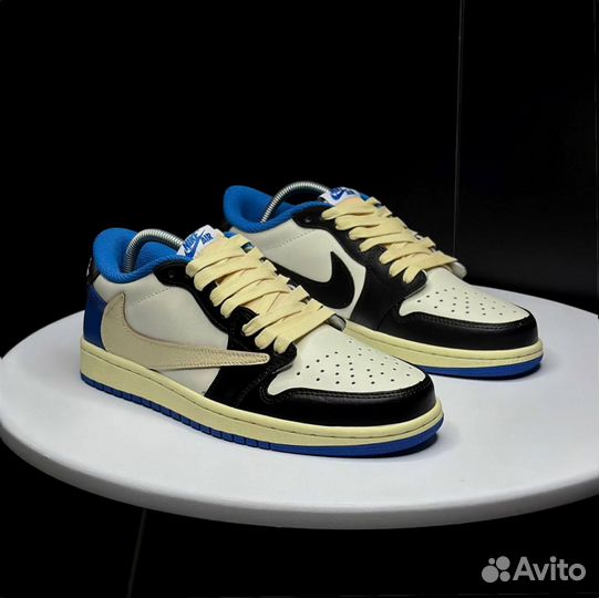 Кроссовки Nike Air Jordan x Trevis Scott 1 low OG