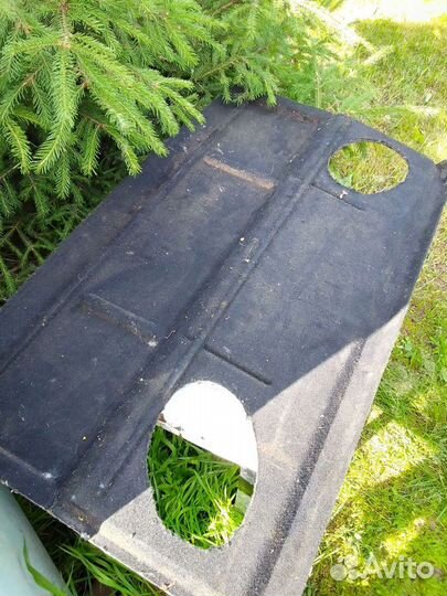 Задняя полка