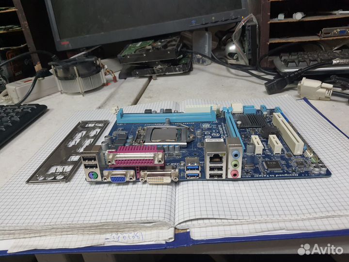 Материнская плата 1155 ga-b75m