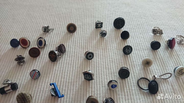 Фрачники значки на лацканы 70 шт