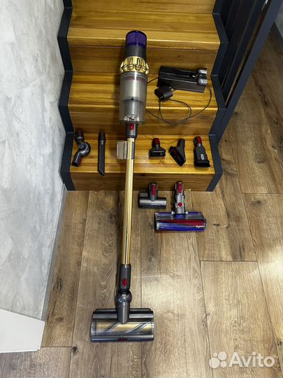 Пылесос Dyson v11 absolute extra +