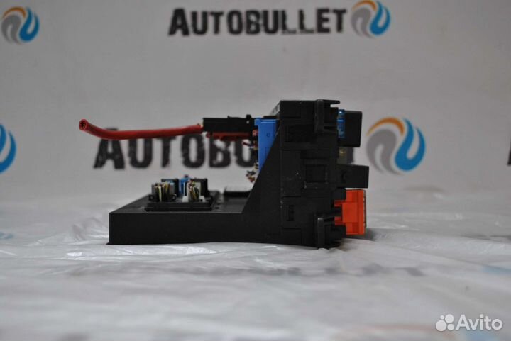 Блок предохранителей Mercedes E-klasse 2115457701