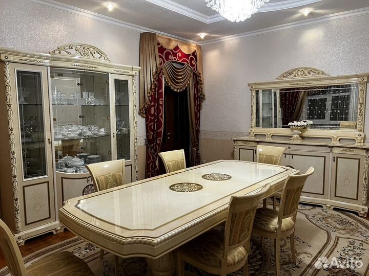 Продается гостинная мебель