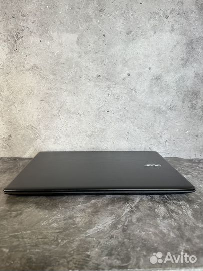 Acer i3-6100U, Nvidia 940MX, 15‘6