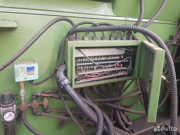 Автоматический резьбонакатной станок CR25N-10“