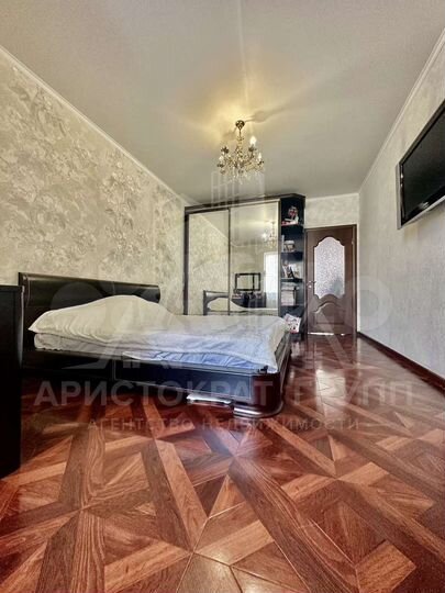 3-к. квартира, 89,5 м², 5/8 эт.