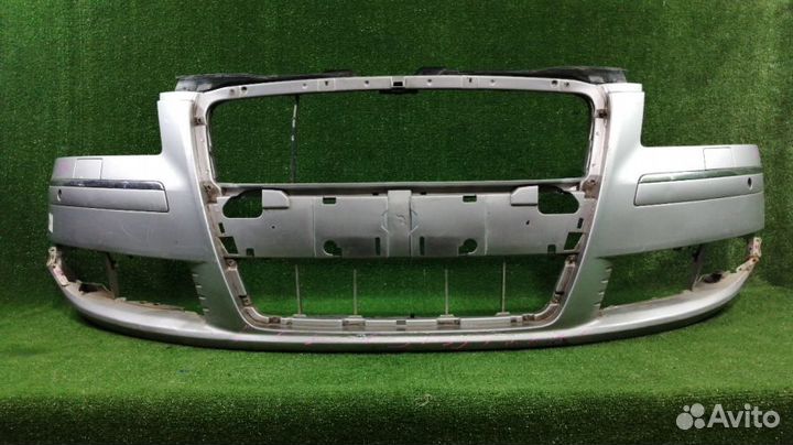 Бампер Audi A8 Передний