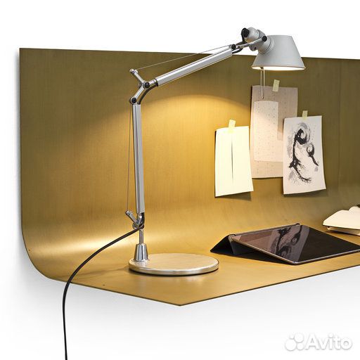 Полка настенная навесная