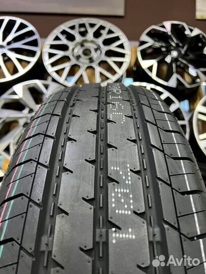 Triangle Connex Van TV701 235/65 R16C