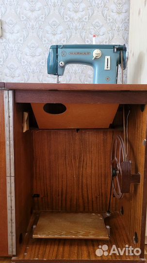 Швейная машина Чайка 2