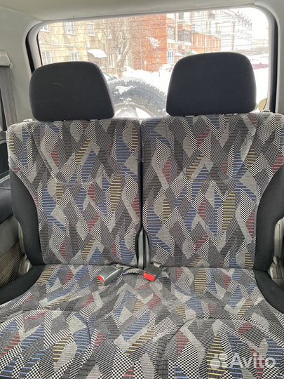 Mitsubishi RVR 2.4 AT, 1999, 277 294 км