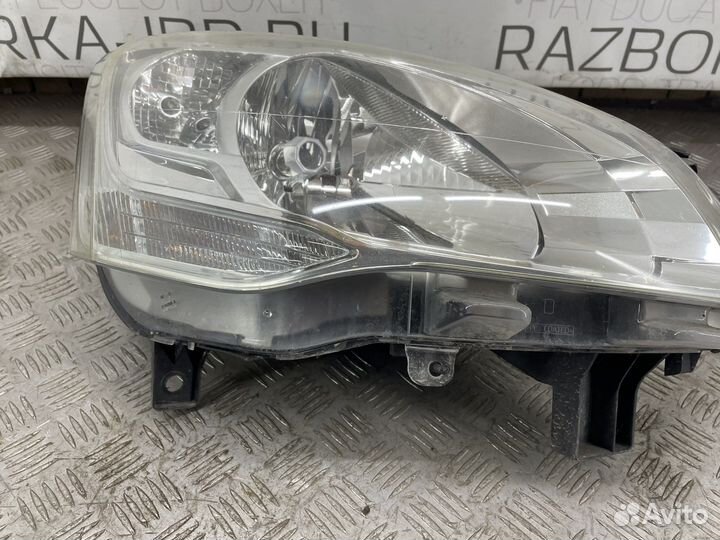 Фара правая citroen berlingo B9 08 - 12 год