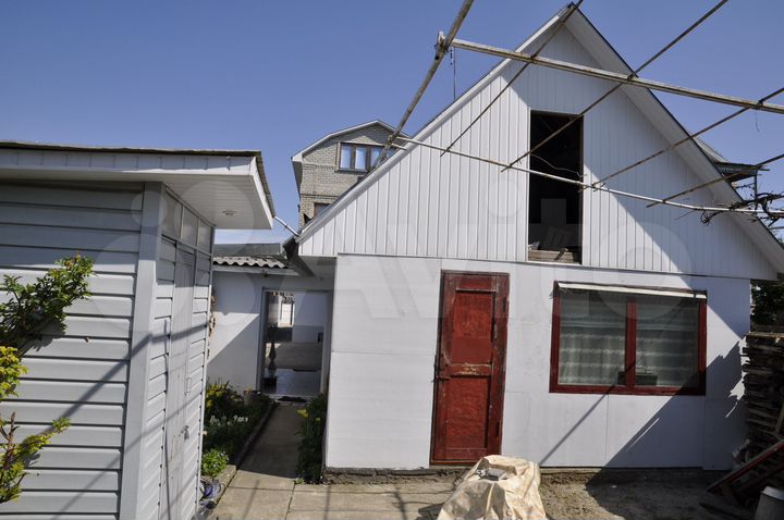 Дом 320 м² на участке 18 сот.